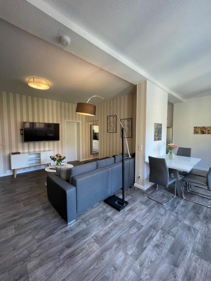 "Zur Altstadt - Am Fusse Der Osterburg" Gaststaette, Pension, Fewo Weida Buitenkant foto